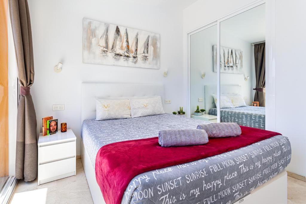Luxurioesen Apartment Am Meer Golfplatz, Strand Playa Del Cura  Esterno foto